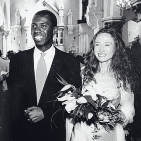 Catherine Myrie and Clive Myrie got married in 1998.